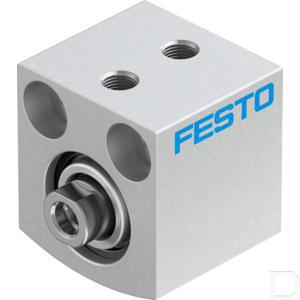 138193fe.jpg