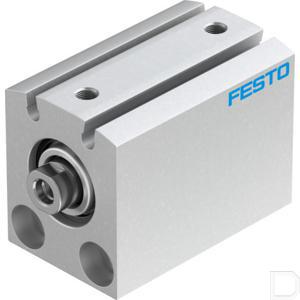 171570fe.jpg