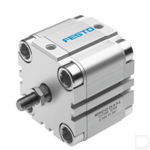 7895fe.jpg