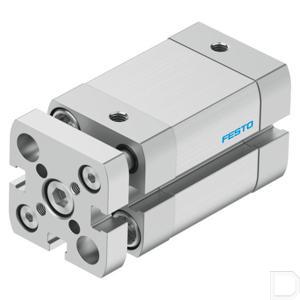 79031fe.jpg