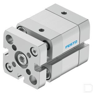 79041fe.jpg