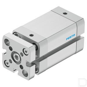 79053fe.jpg